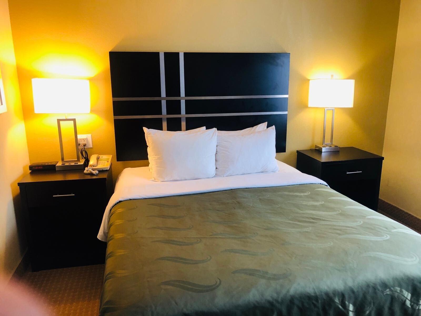 Quality Inn Bracebridge Eksteriør billede