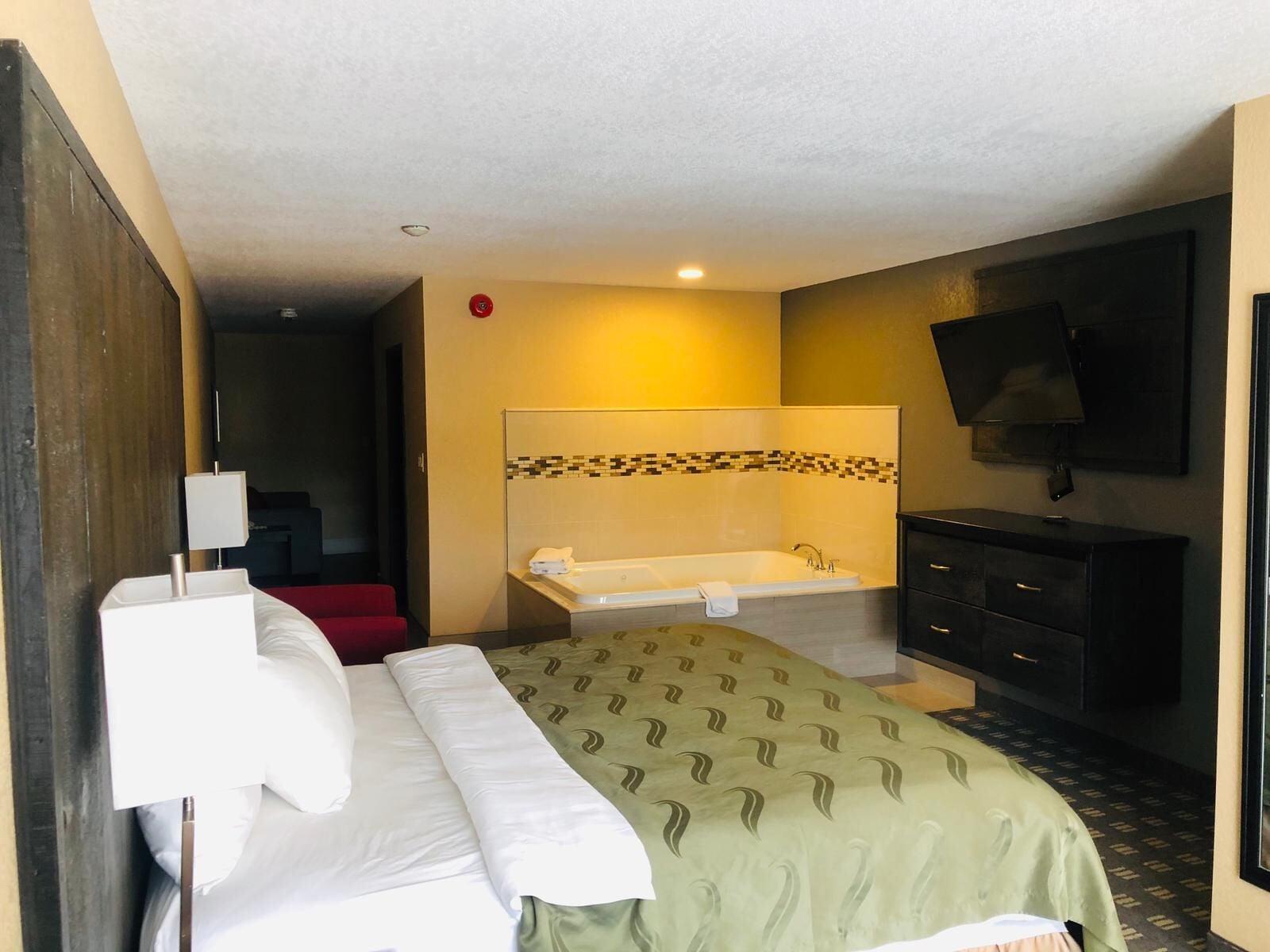 Quality Inn Bracebridge Eksteriør billede