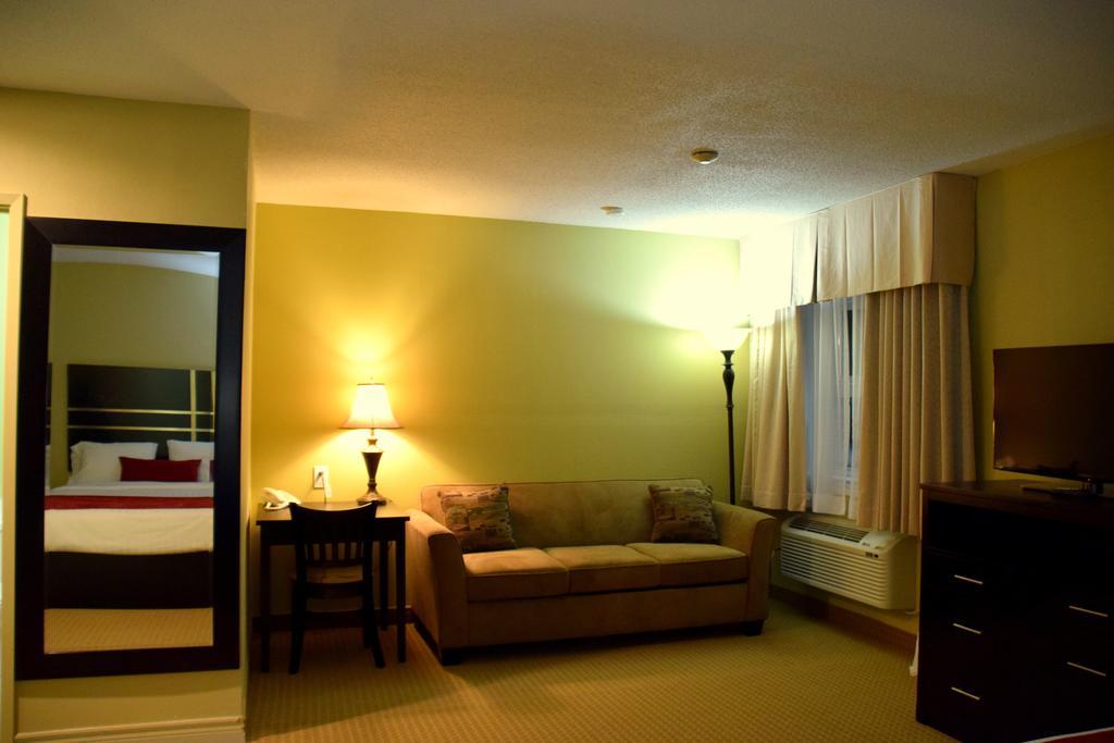 Quality Inn Bracebridge Eksteriør billede