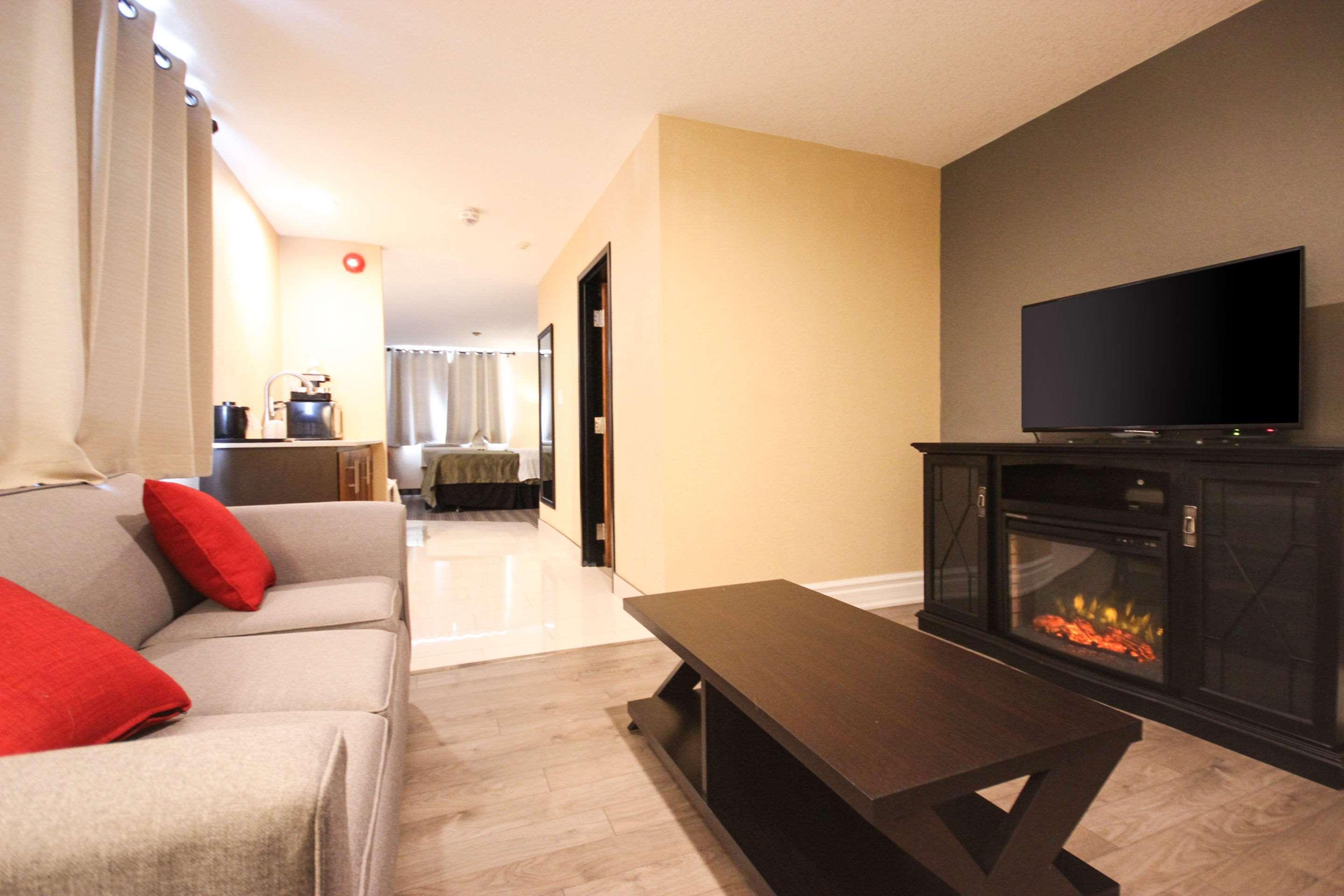 Quality Inn Bracebridge Eksteriør billede